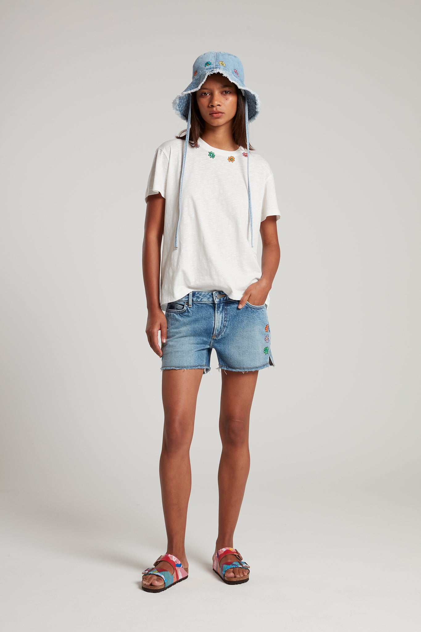 Embroidered Flower Neckline T-shirt