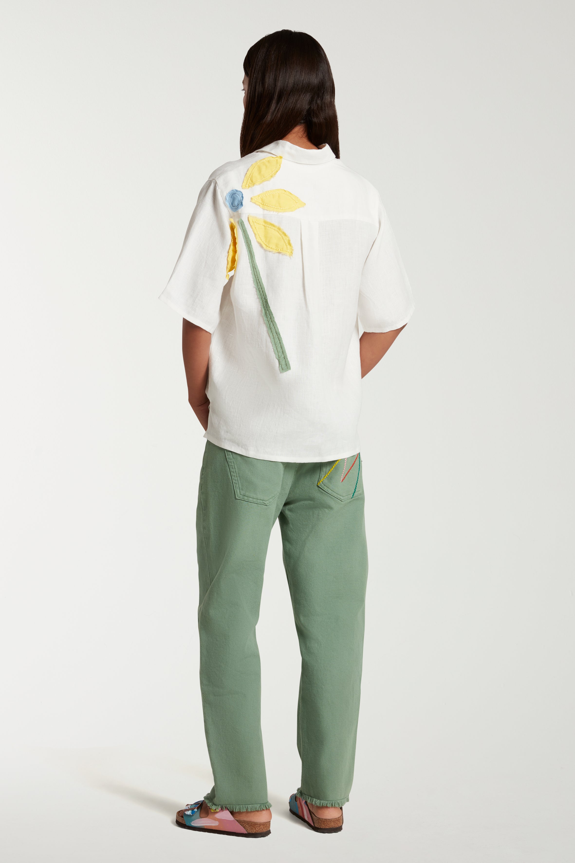 Short Sleeve Shirt With Appliqué Flowers 